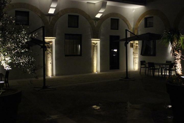 Chiostro Di S. Antonio Apartment Marsala Bagian luar foto