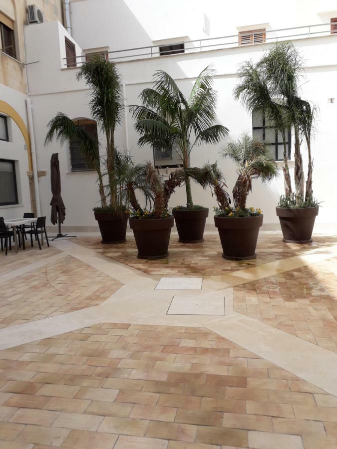 Chiostro Di S. Antonio Apartment Marsala Bagian luar foto